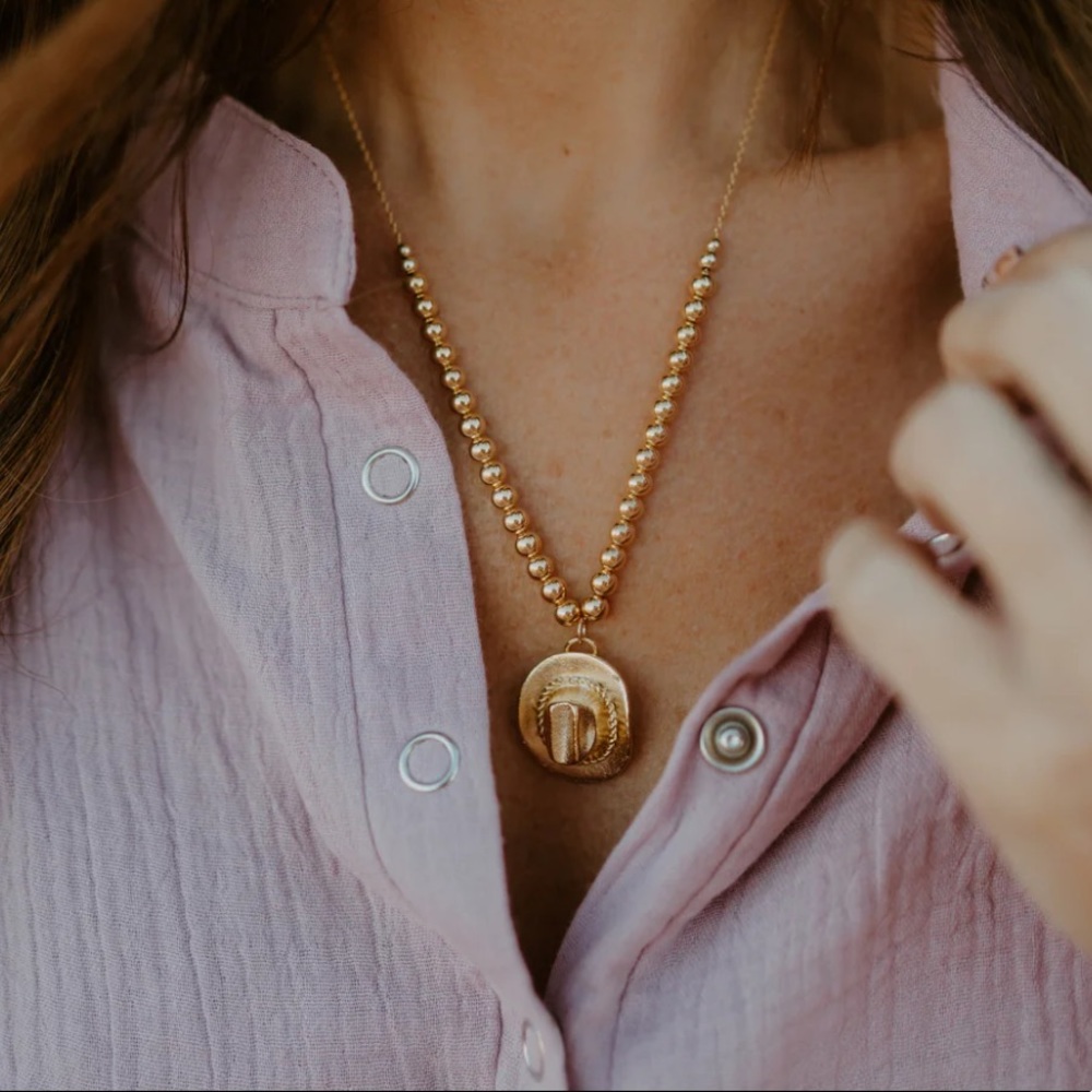 Cowboy Hat Bess Necklace